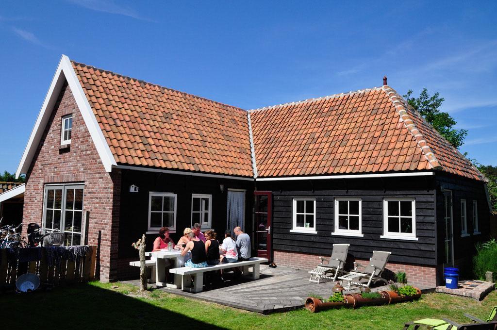 B&B De Postoari Terschelling Hoorn  Bagian luar foto